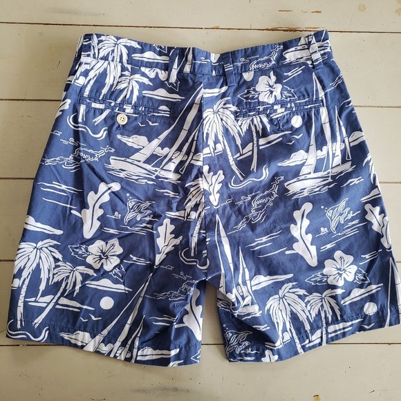 VINEYARD VINES MENS BLUE PATTERNED SHORTS - SIZE 30 - Picture 4 of 4